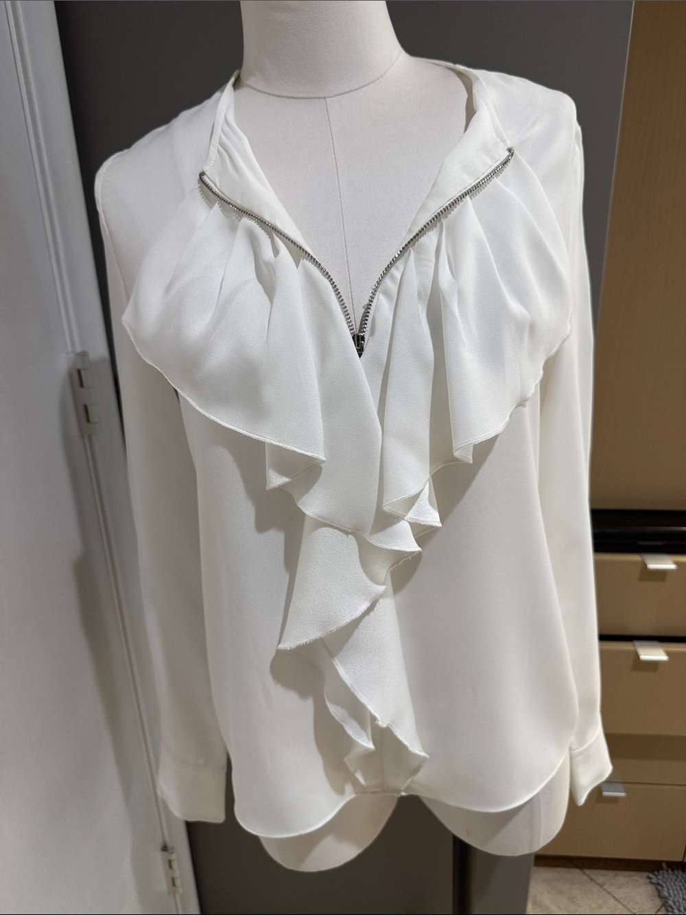 Bailey 44 White Ruffle Zip-Front Blouse